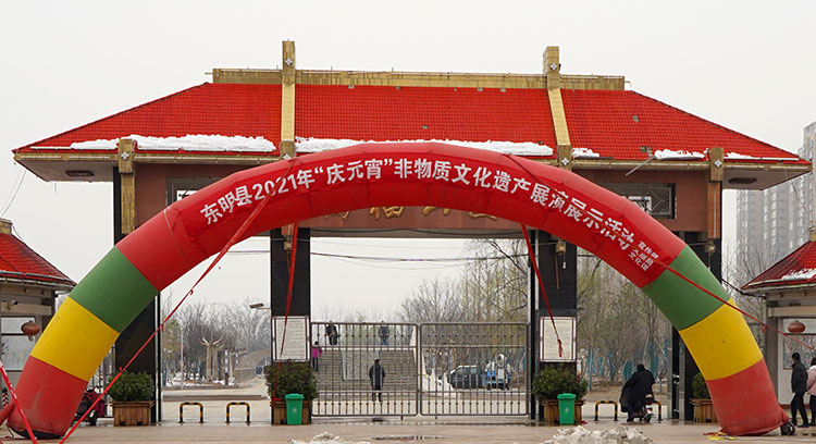 01.jpg